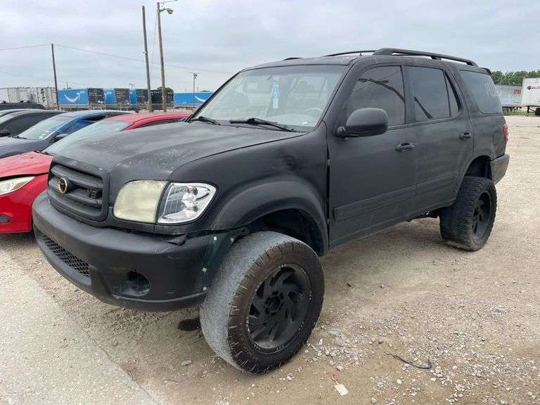 2004 TOYOTA  SEQUOIA