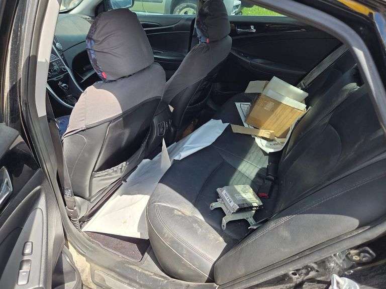 2011 HYUNDAI  SONATA