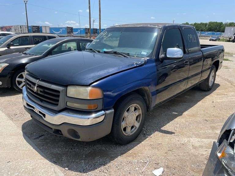 2006 GMC  SIERRA