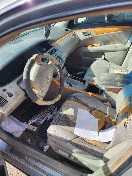 2006 TOYOTA  AVALON