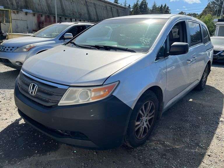 2011 HONDA  ODYSSEY