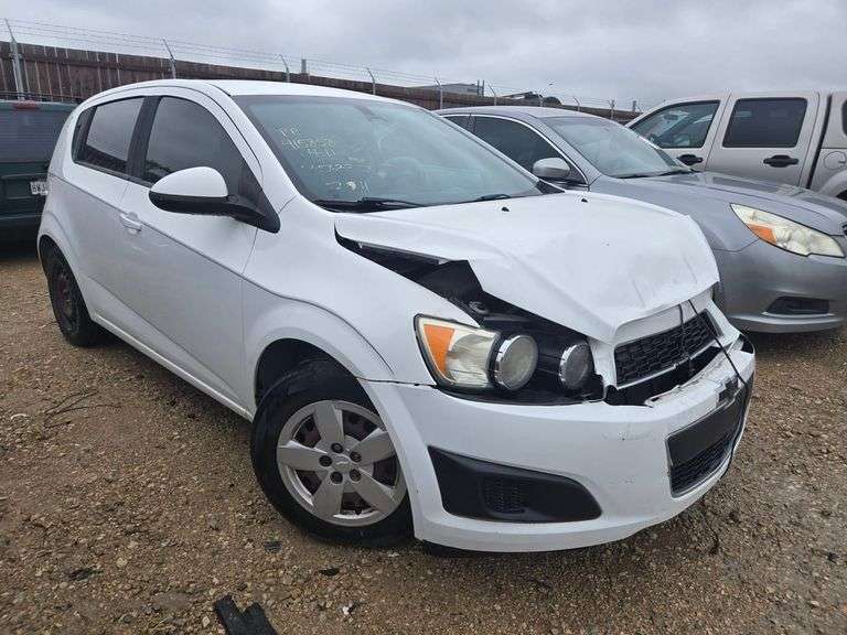 2015 CHEVROLET  SONIC