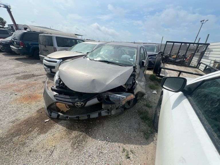 TITLE - 2019 TOYOTA  COROLLA