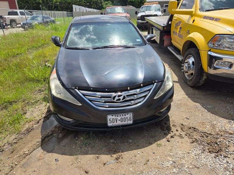 2011 HYUNDAI  SONATA