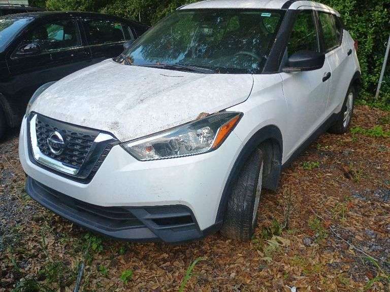 2020 NISSAN  KICKS