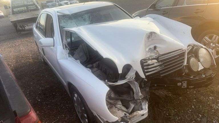 2000 MERCEDES-BENZ  E-CLASS