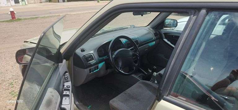 TITLE-2001 SUBARU  FORESTER