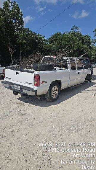 2004 CHEVROLET  SILVERADO