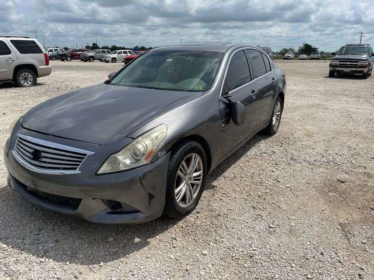 2010 INFINITI G37