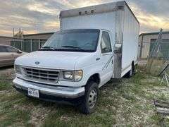 1994 FORD  E-350