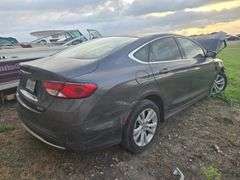 2016 CHRYSLER  200
