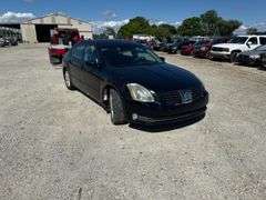 2004 NISSAN  MAXIMA