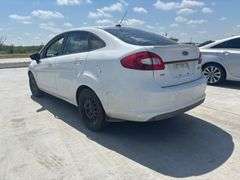 2011 FORD  FIESTA