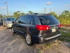 2007 TOYOTA  SIENNA