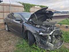 2016 CHRYSLER  200