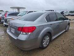 2010 SUBARU  LEGACY