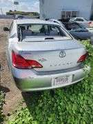 2006 TOYOTA  AVALON