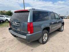 TITLE - 2008 CADILLAC  ESCALADE