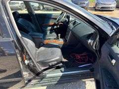 2004 NISSAN  MAXIMA