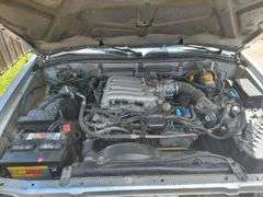 Clean title - 2004 NISSAN  PATHFINDER