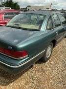 1996 FORD  CROWN VICTORIA