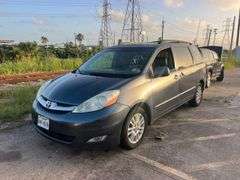 2007 TOYOTA  SIENNA