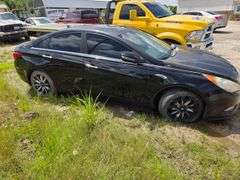 2011 HYUNDAI  SONATA