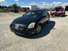 2004 NISSAN  MAXIMA