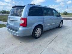2012 CHRYSLER  TOWN AND COUNTRY