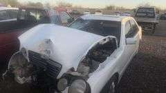 2000 MERCEDES-BENZ  E-CLASS