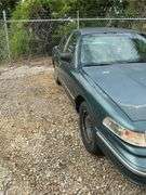 1996 FORD  CROWN VICTORIA