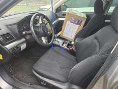 2010 SUBARU  LEGACY
