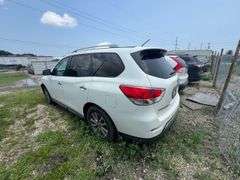2015 NISSAN  PATHFINDER