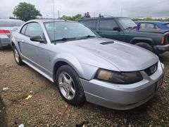 2002 FORD  MUSTANG