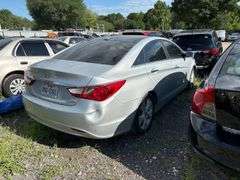 2013 HYUNDAI  SONATA