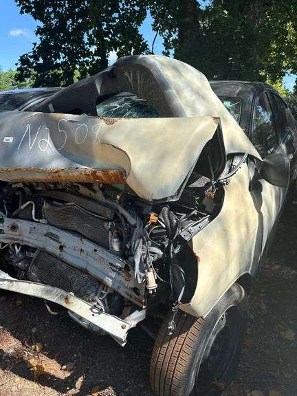 DERELICT PARTS ONLY -2015 NISSAN  VERSA