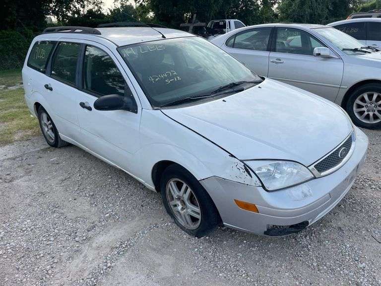 2005 FORD  FOCUS