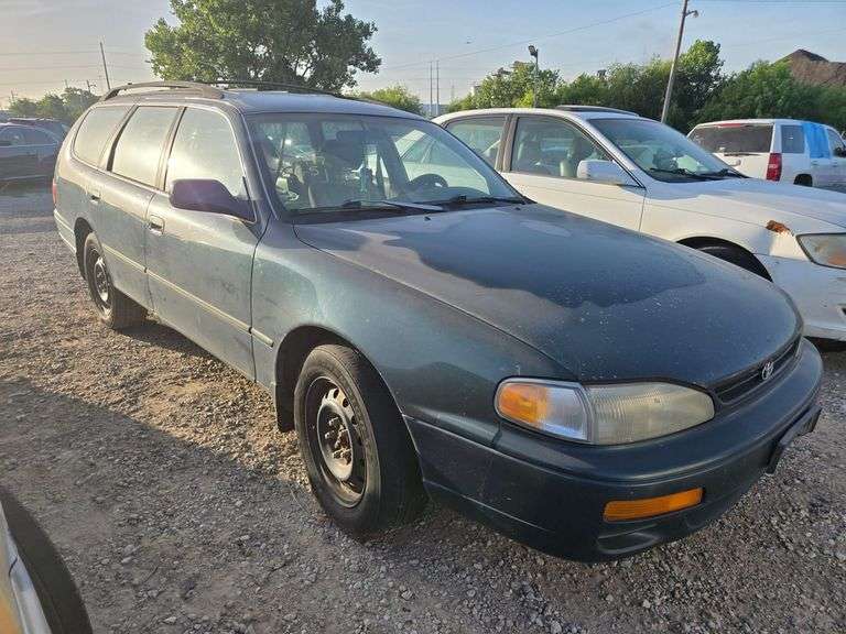 1996 TOYOTA  CAMRY