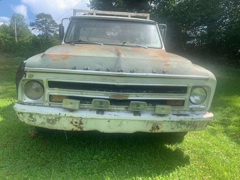 1968 CHEVY  C10