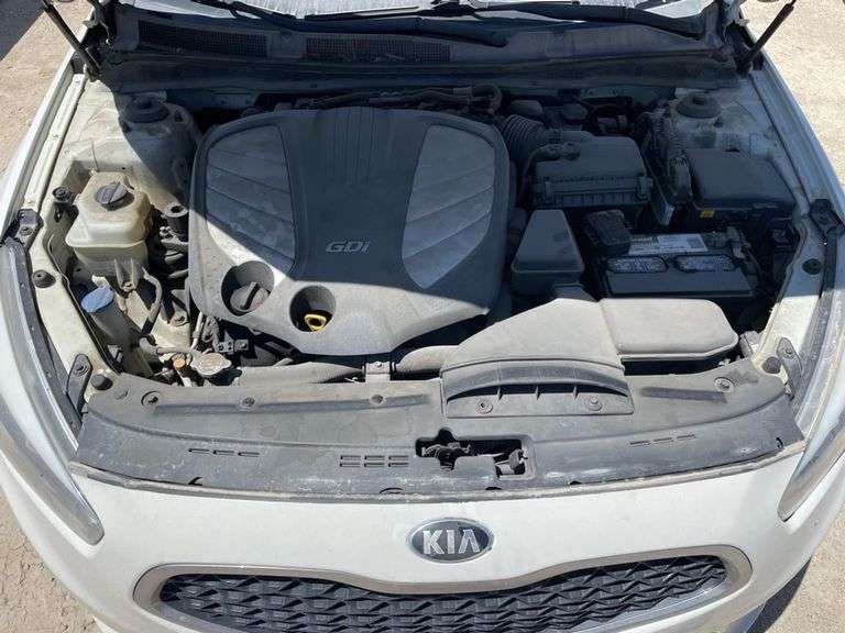 2016 KIA  CADENZA