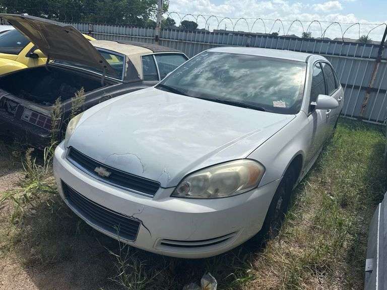 2011 CHEVROLET  IMPALA