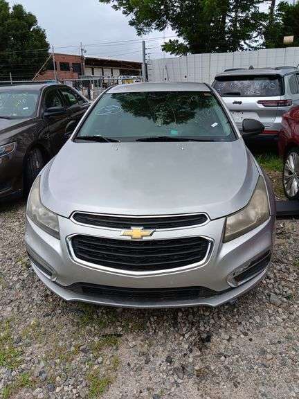 DERELICT PARTS ONLY -2015 CHEVROLET  CRUZE