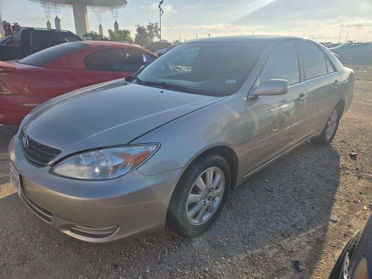 2002 TOYOTA  CAMRY