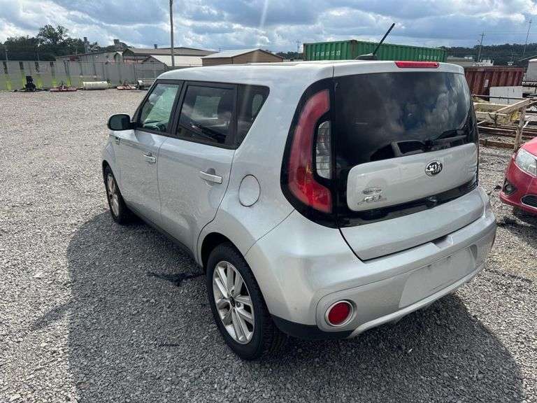 2017 KIA  SOUL
