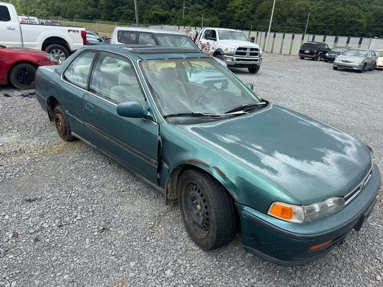 1992 HONDA  ACCORD