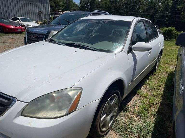 2002 NISSAN  ALTIMA
