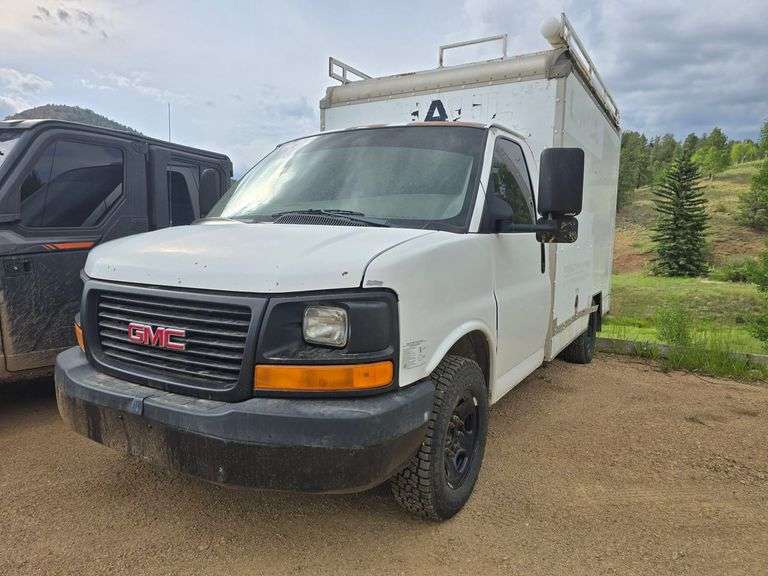 TITLE-2004 GMC  SAVANA