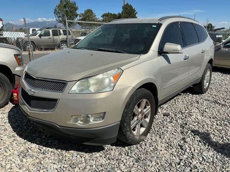 REBUILT RESTORED TITLE  - 2011 CHEVROLET  TRAVERSE