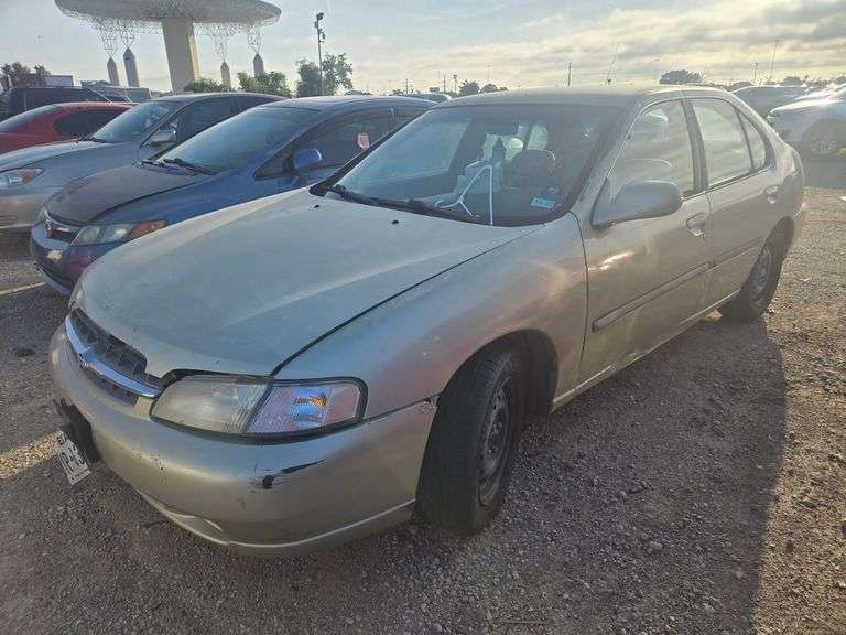 LEGAL RESTRAINT-1998 NISSAN  ALTIMA