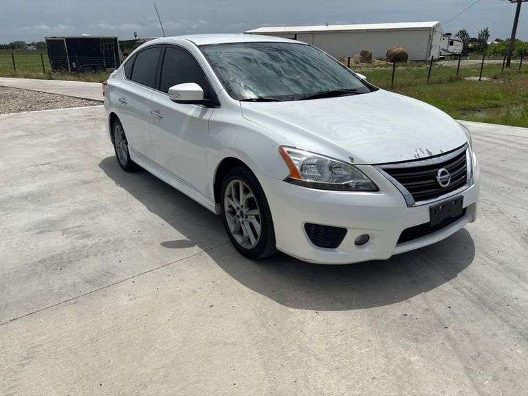 2015 NISSAN  SENTRA